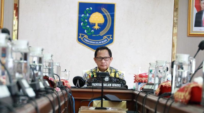 Waduh! Tito Karnavian Instruksikan Pemda Kurangi Jumlah Tenaga Honorer