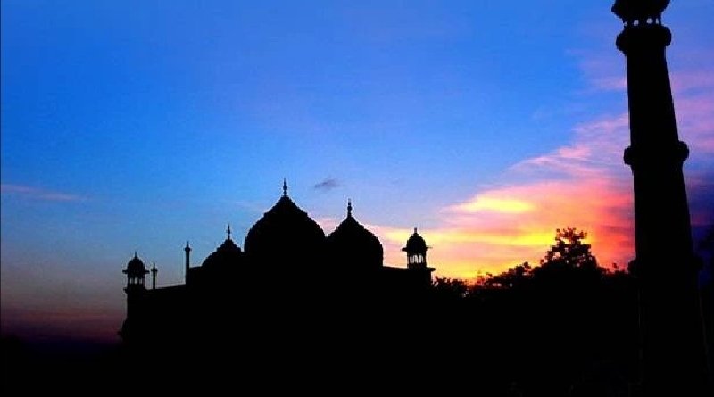 JADWAL SALAT:  Bandung dan Sekitarnya,  Selasa (7) - Sabtu (11) Desember 2021
