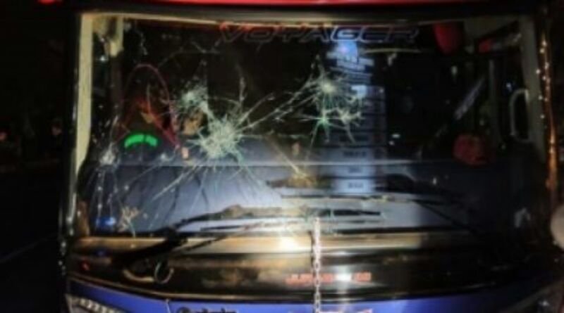 Bus Arema FC Diserang, Manajemen: Kami Imbau Aremania Menahan Diri