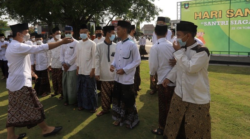 Gibran: Modal Utama Pesantren Hadapi Pandemi Adalah Tradisi Disiplin