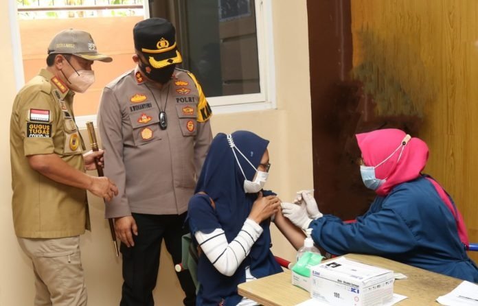 222.000 Dosis Vaksin Pfizer Siap Disuntikkan, Bupati : Cilacap Harus Zona Hijau