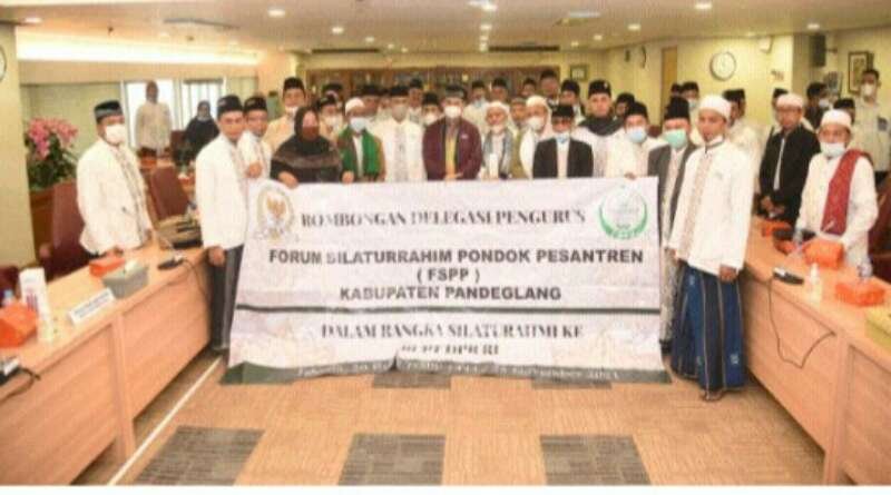 Hak-Hak Kesejahteraan Pengurus Pondok Pesantren Perlu Mendapat Perhatian