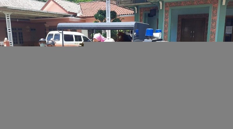 Sinergi TNI Polri Jemput Bola untuk Vaksinasi Warga