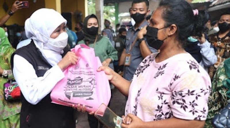 Pemprov Jatim Gelar Operasi Pasar Minyak Goreng di Sidoarjo