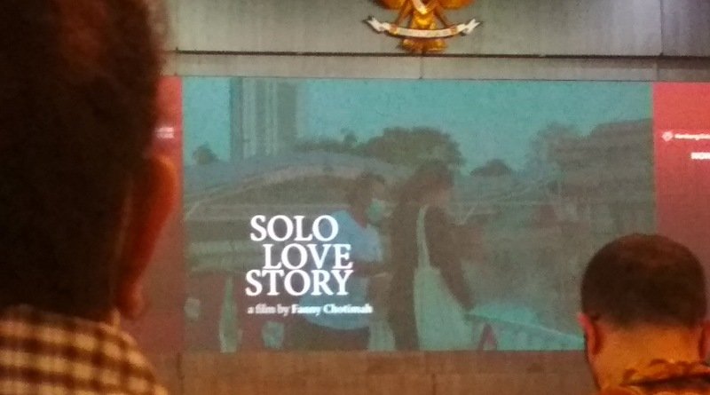 Romansa Kisah Cinta Warga Kota Diangkat dalam Film "Solo Love Story"