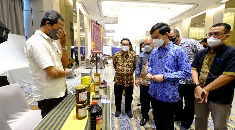 UMKM Dilatih Hasilkan Produk Kerajinan untuk Souvenir Pertemuan G20