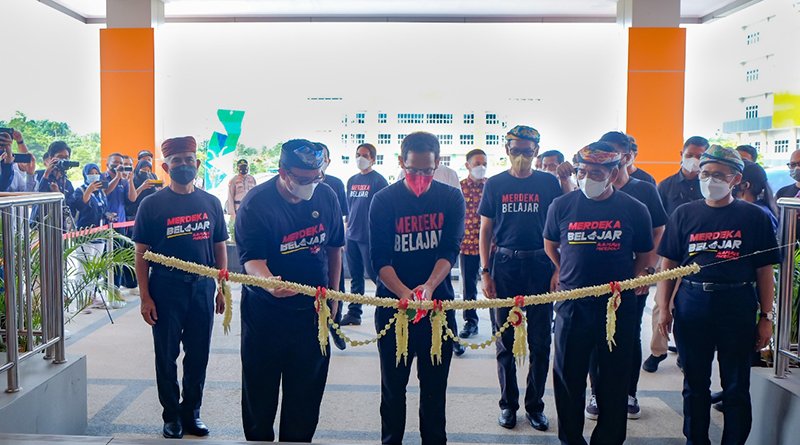 Mendikbudristek Resmikan Dua Gedung Laboratorium di Universitas Borneo Tarakan