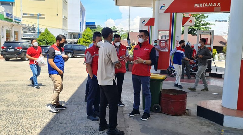 Pastikan Distribusi Energi Saat Ramadan, Direksi Pertamina Tinjau SPBU di Kalimantan Selatan
