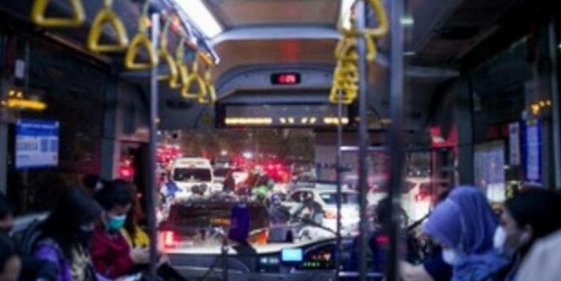 Buntut Demo Ricuh Empat Rute Transjakarta Lumpuh