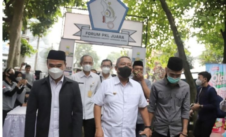 Taman Malabar Salah Satu Barometer Wisata Kuliner Halal Kota Bandung