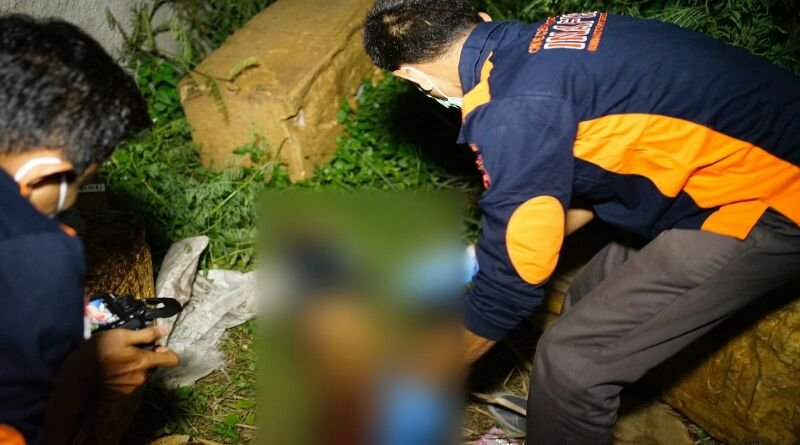 Pria Penuh Tato Tanpa Identitas Ditemukan Tewas di  Bangunan Kosong dengan Kondisi Mengenaskan