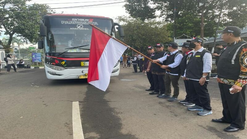 325 Petugas Haji Berangkat ke Arab Saudi