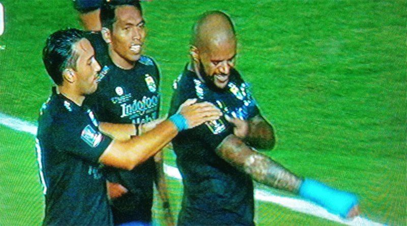 Da Silva Antarkan Persib Juara Grup C Piala Presiden 2022