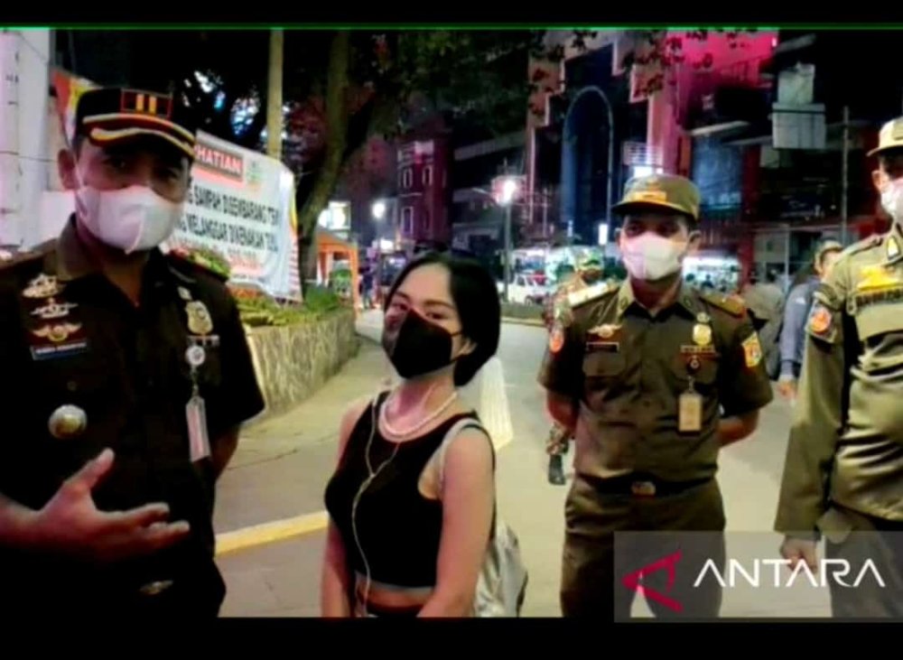 Fenomena Remaja SCBD, Satpol PP Gandeng Seleb Tiktok Sosialisasi Prokes