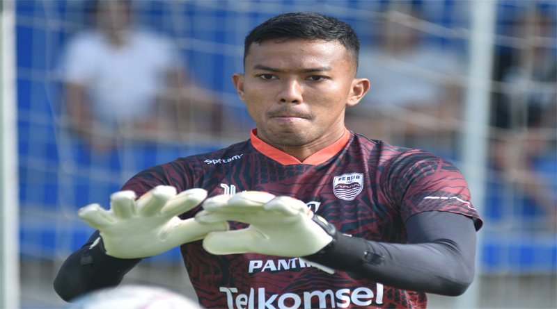 Kondisi Kiper Utama Persib Teja Paku Alam Kian Membaik