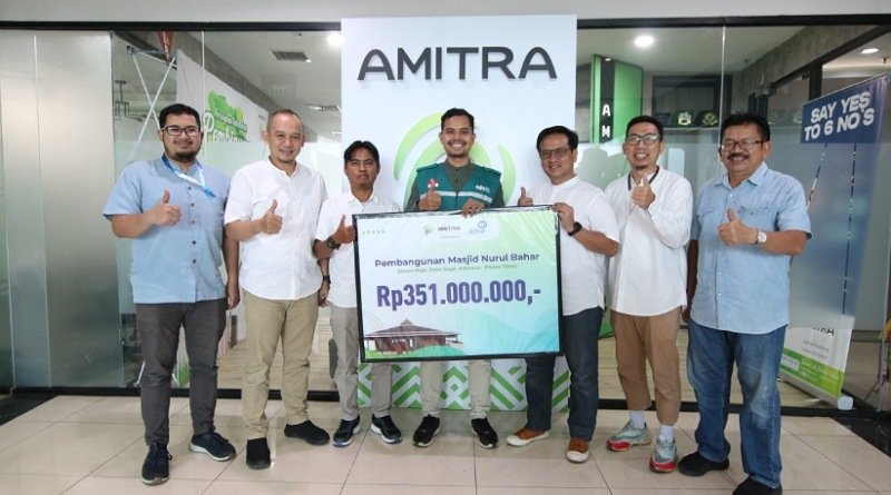 AMITRA dan Asuransi Astra Syariah Bangun Masjid di Flores Timur