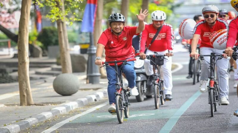 Yana Ajak Warga Tingkatkan Imunitas dengan Bersepeda
