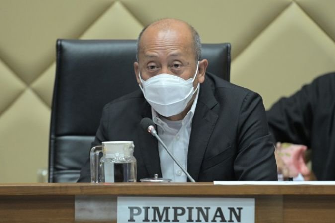 Komisi II DPR Nilai KPU Tidak Konsisten