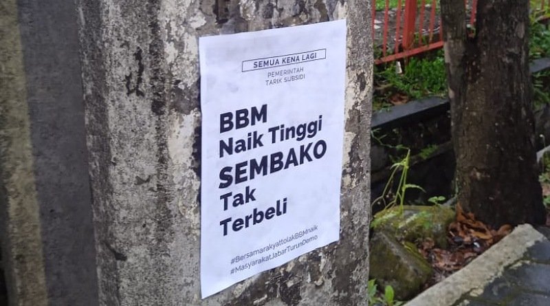 Tanggapi Kenaikan BBM AMJM dan Sosia Politika lakukan aksi simpatik, Warga : Masyarakat Kecil Mah Bisa Apa
