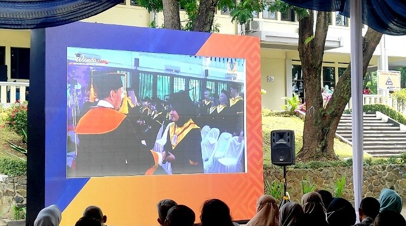 Rektor Ikopin University Ingatkan Wisuda Awal Jalan Panjang dan Banyak Hal akan Menghadang