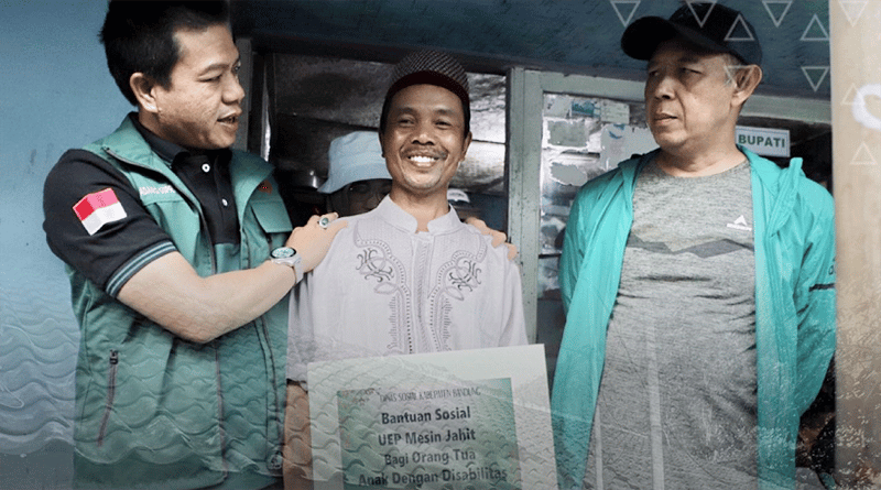 Tukang Cendol ini Bangga Rumahnya Dipakai Nginap Bupati Dadang Supriatna dan Istri