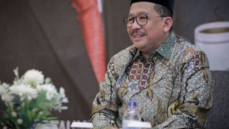 Menuju Indonesia Emas 2045, Wamenag Minta Guru Madrasah Keluar dari Zona Nyaman