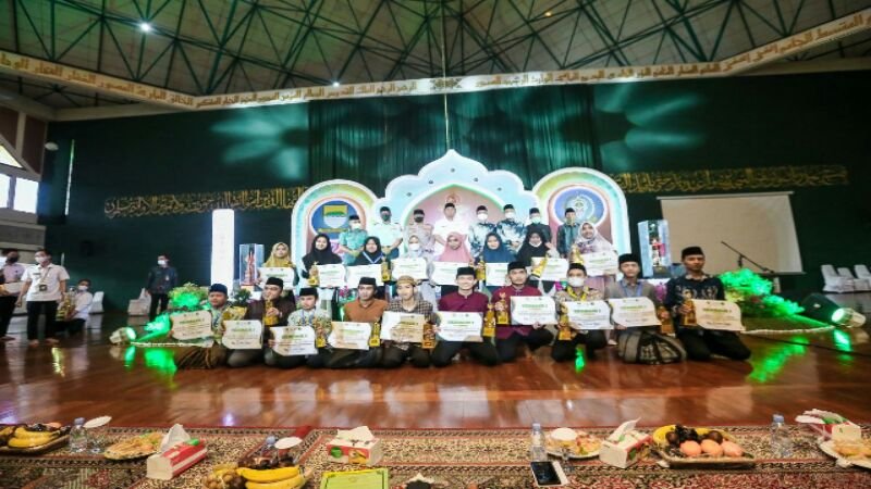 STQH ke-38 Resmi Ditutup, Kecamatan Bojongloakidul Juara Umum