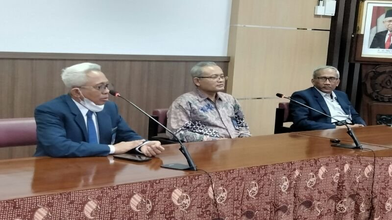 Prof. Sadjidan "Menang Tipis" Dalam Pemilihan Rektor UNS Periode 2023-2028