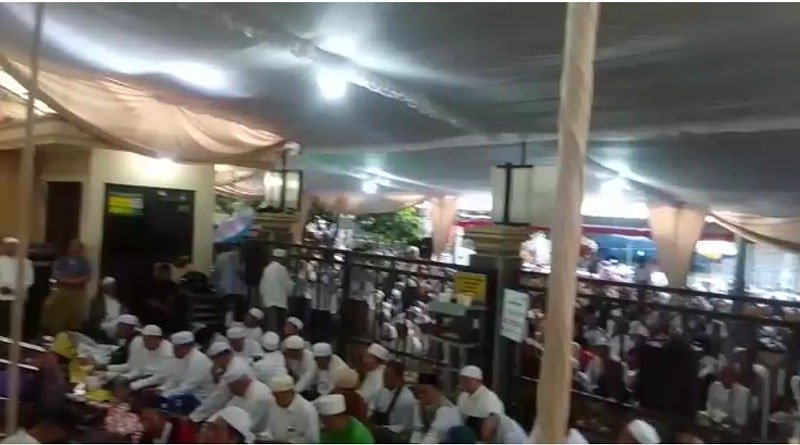 Ribuan Jemaah Tadi Malam Padati Puncak Acara Haul Habib Muhammad Ali Al Habsy di Solo