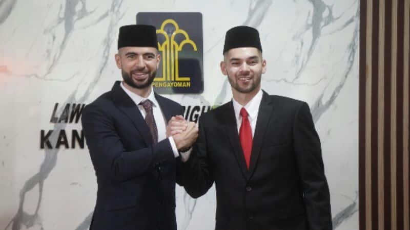 Jordi Amat dan Sandy Walsh Resmi Jadi WNI
