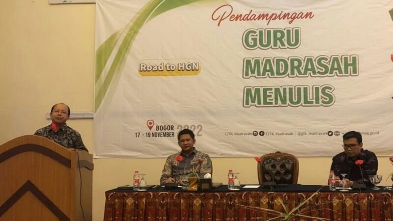 Pengembangan Keprofesian Berkelanjutan Guru Madrasah Diarahkan ke Publikasi Ilmiah