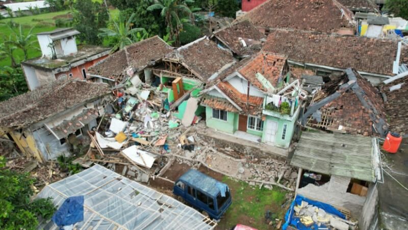 UPDATE GEMPA CIANJUR | Korban Tewas Bertambah 310, 24 Orang Masih Hilang