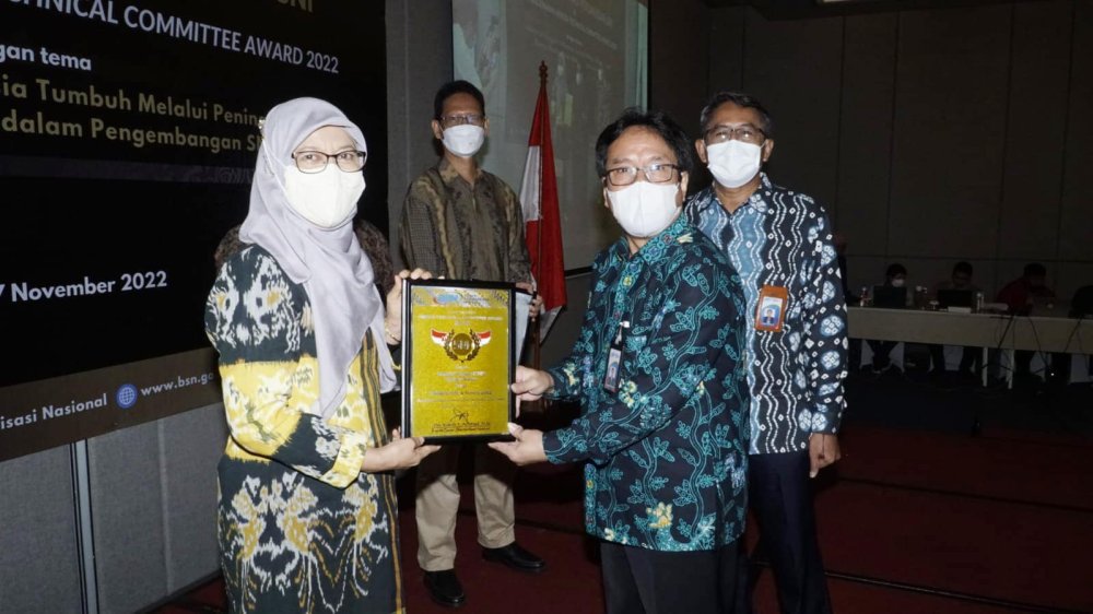 Komtek 27-08 Energi Surya Kembali Raih Penghargaan HTCA Tahun 2022