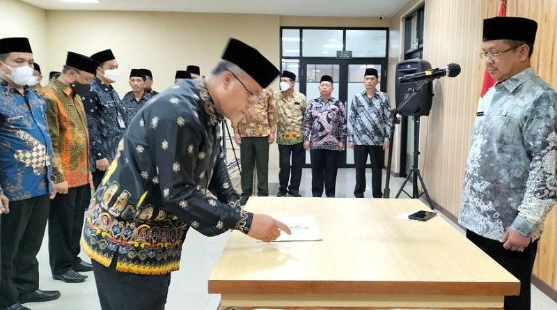 31 Pejabat Administrator di Lingkungan Kanwil Kemenag Jabar Dilantik