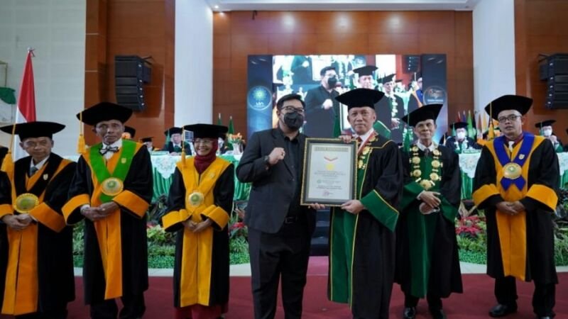 Kukuhkan 14 Guru Besar, UIN Sunan Gunung Djati Bandung Raih Rekor Muri