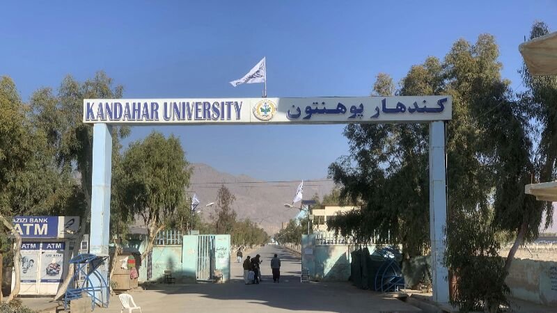 Larangan Taliban terhadap Wanita Kuliah di Universitas Melawan Ajaran Islam