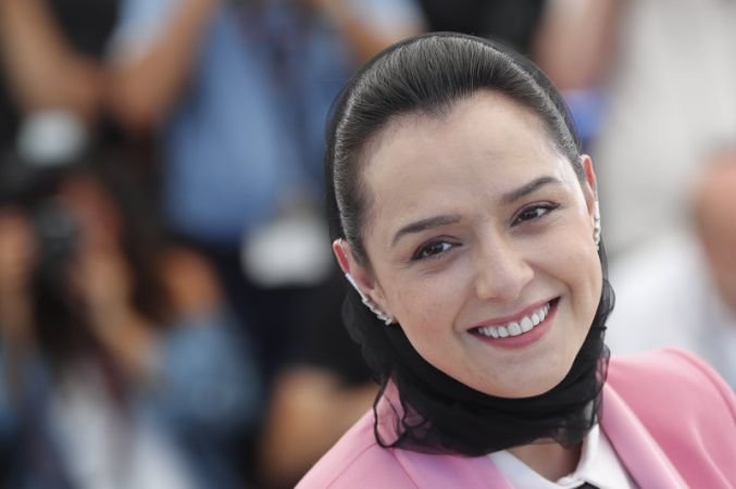 Posting Solidaritas di IG, Bintang Film Peraih "Oscar Salesman" Ditangkap Rezim Iran