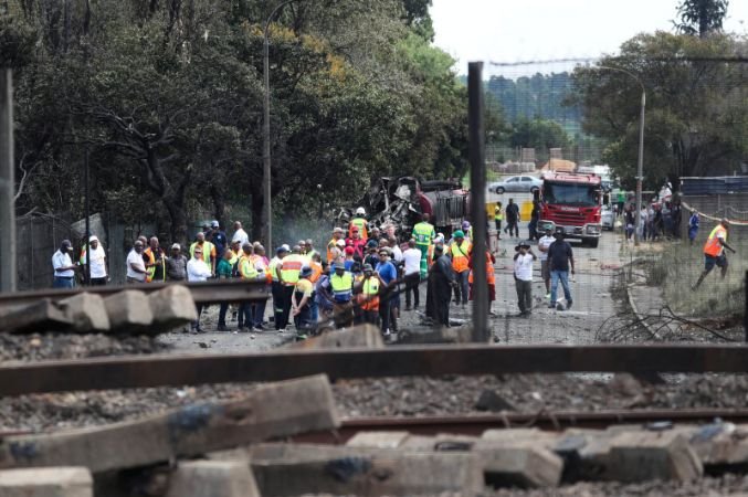 34 Orang Tewas, 321 Luka-luka, Truk Gas di Afrika Selatan Meledak