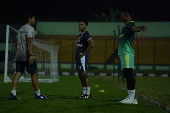 Tiga Pemain Timnas Gabung Latihan di Stadion Siliwangi