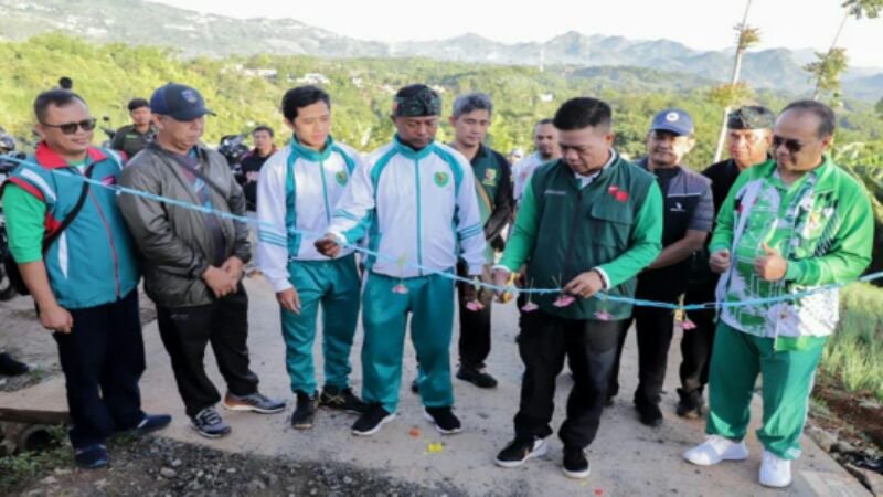Dukung Pertumbuhan Ekonomi, Bupati Bandung Resmikan Pembangunan Akses Jalan Arya Jaya Keramat Agung Soreang