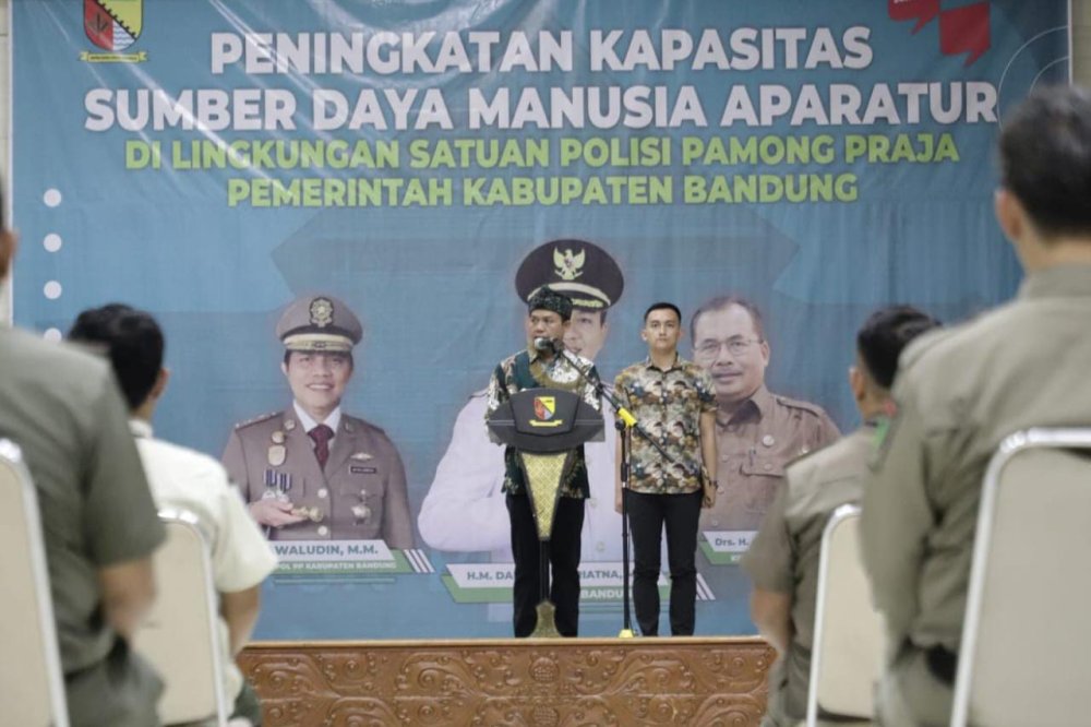 Bupati Bandung Buka Pelatihan Peningkatan Kapasitas SDM Satpol PP