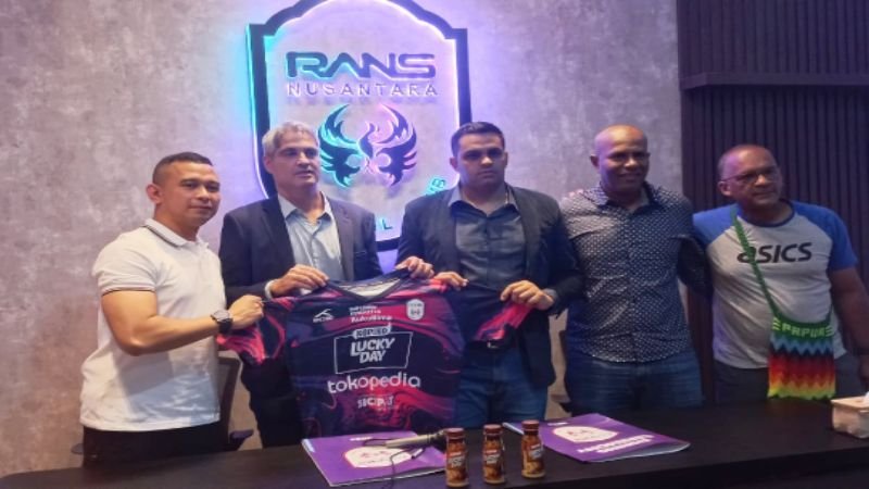 RANS Nusantara Punya Pelatih Baru
