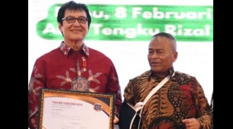 HPN 2023 | Rahmat Shah Diganjar Penghargaan dari PWI Pusat