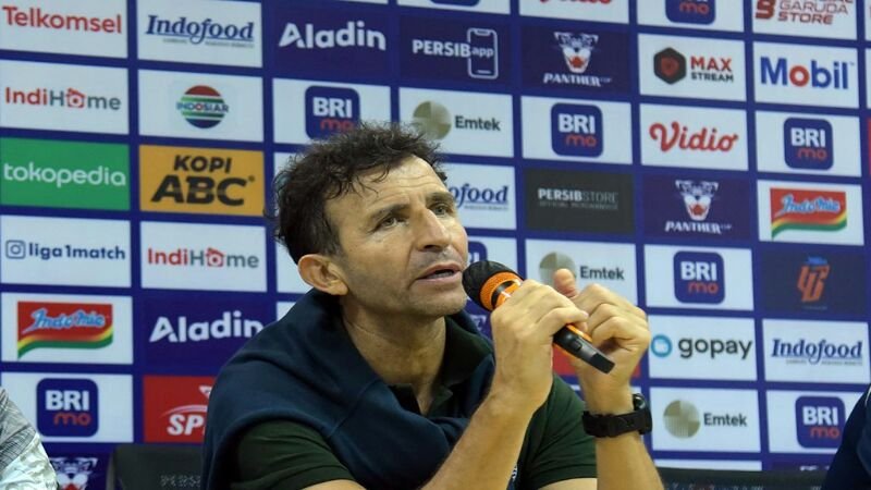 Milla akan Evaluasi Demi Hasil Terbaik di 11 Laga Sisa