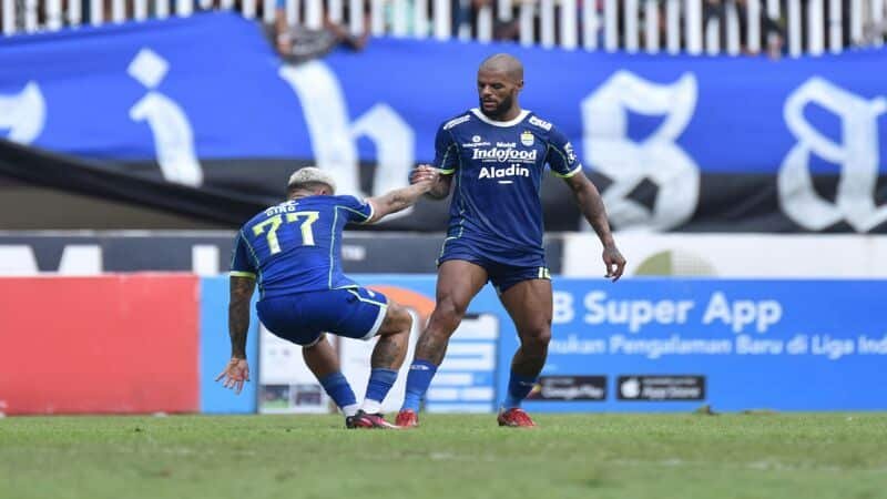 Usai Dipecundangi PSM, David da Silva Ajak Rekannya Tegakkan Kepala