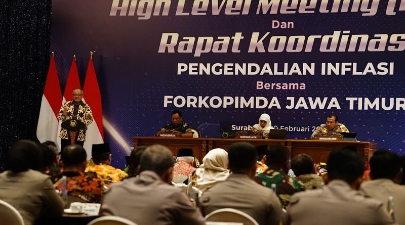Bupati Sidoarjo Hadiri High Level Meeting dan Rapat Koordinasi Pengendalian Inflasi bersama Forkopimda Jawa Timur