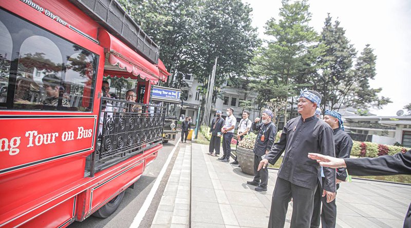 Pemerintah Inggris Mendukung Transformasi Transportasi Publik di Kota Bandung