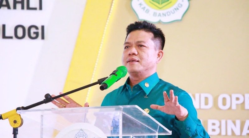 Bupati DS Hadiri Grand Opening SMP Habibi Bina Cendikia Solokanjeruk