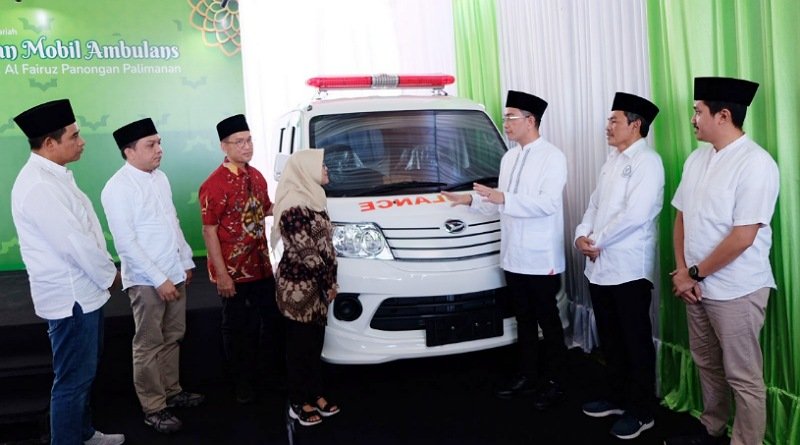 ACC Serahkan Bantuan Ambulans untuk Masyarakat Cirebon