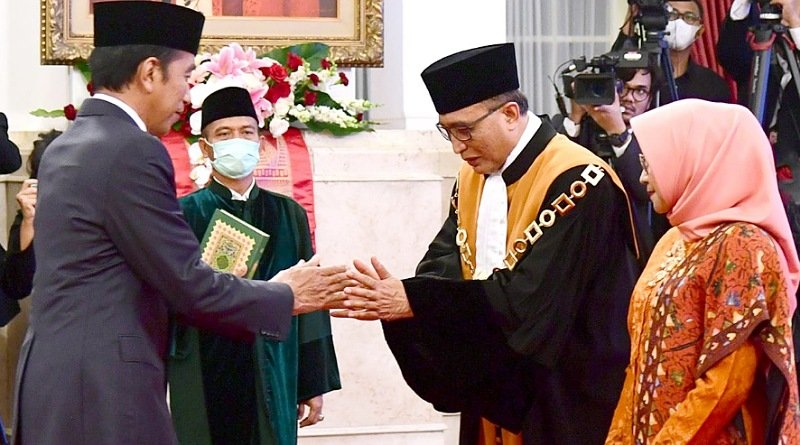 Presiden Saksikan Pengucapan Sumpah Sunarto sebagai Wakil Ketua MA Bidang Yudisial
